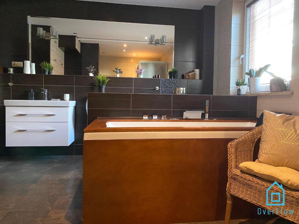 Lux Apartment - Lakefront Apartment In Kamien With Sauna & Hot Tub Only 30 Minutes From Gdansk And Gdynia Esterno foto
