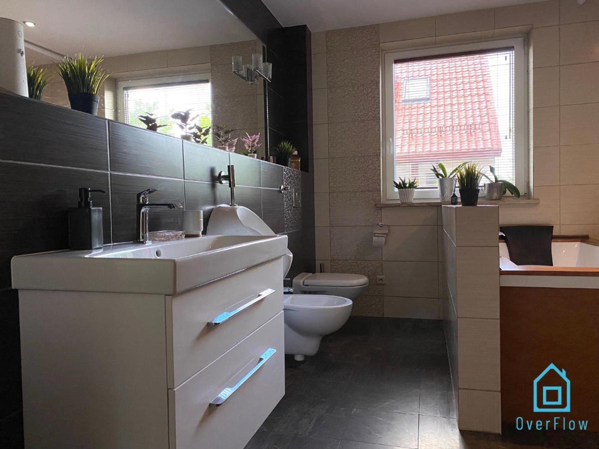 Lux Apartment - Lakefront Apartment In Kamien With Sauna & Hot Tub Only 30 Minutes From Gdansk And Gdynia Esterno foto